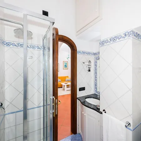 Apartment In Positano With Sea View Terrace Apartment *